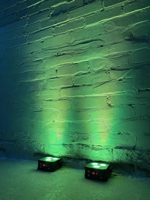 Akkukäyttöinen LED-Par 3×12W